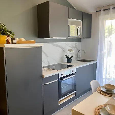 Independant Avec Exterieur Apartment *